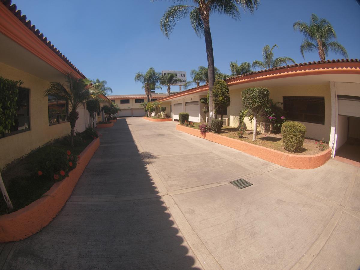Auto Hotel Niza Tlaquepaque Exterior photo